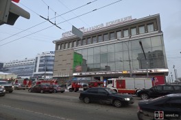 В Екатеринбурге произошло задымление в Театре музкомедии: эвакуировано 150 человек