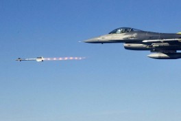 США применили осветительные бомбы после нападения ИГ в Пальмире