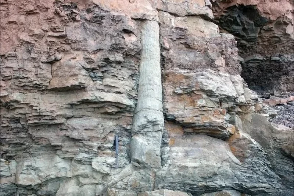 «Инопланетные» трубы Китая оказались творением природы-ФОТО 