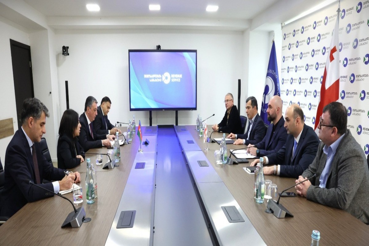 Баку и Абу-Даби обсудили развитие консульского сотрудничества-ФОТО 