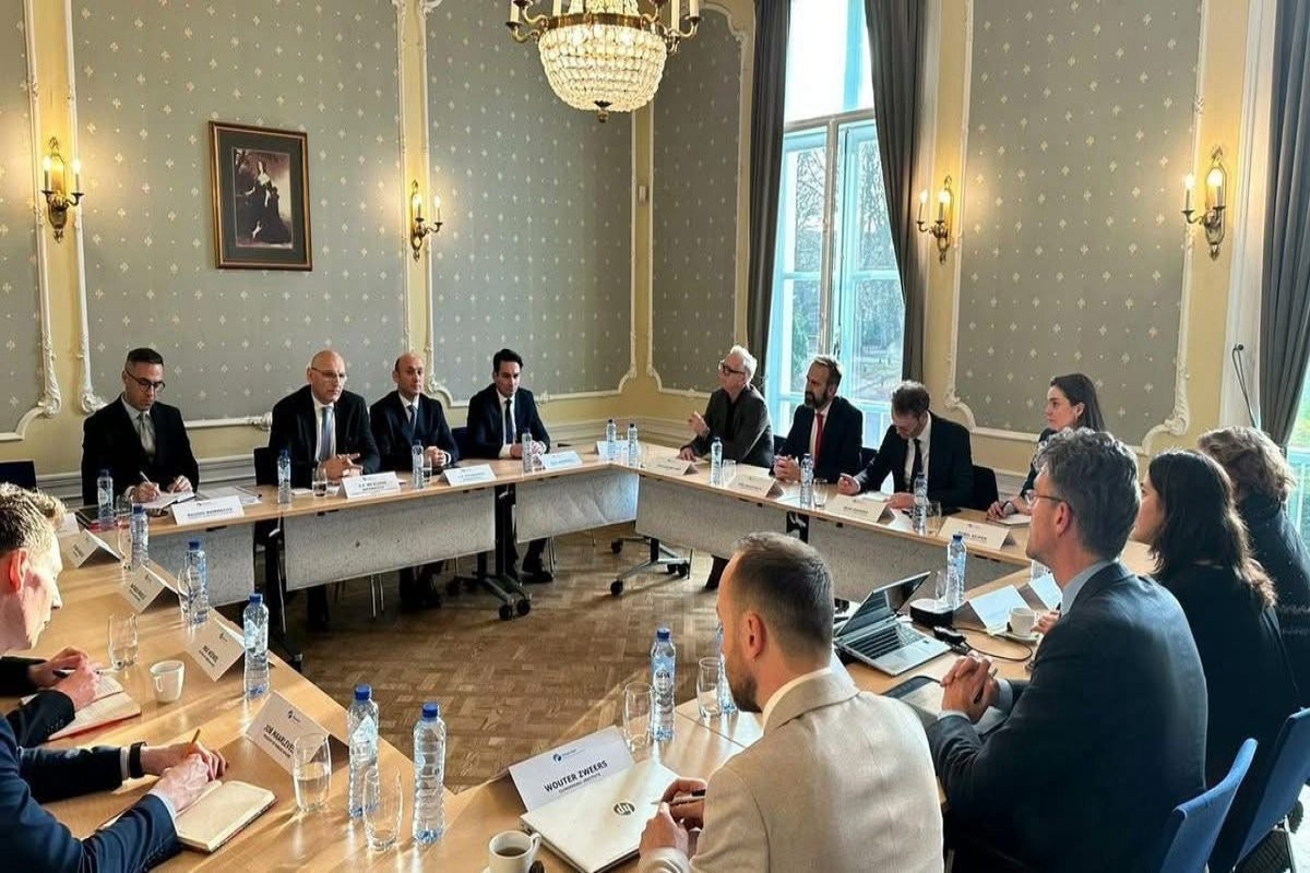 Баку и Гаага активизируют контакты по экономике и геополитике-ФОТО 