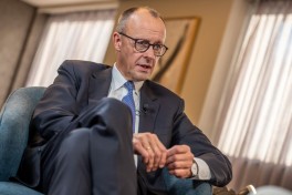 Немцы теряют доверие к правительству Мерца