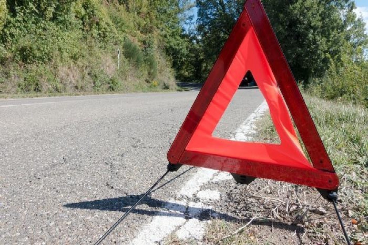 В Ходжавенде в ДТП погиб чиновник