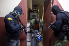 Десять человек погибли в результате стрельбы в ЮАР