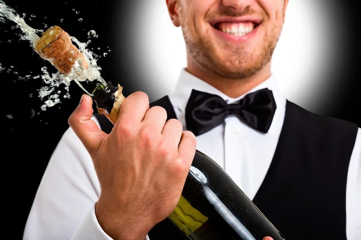 Эксперт по физике шампанского раскрыл секрет идеального бокала