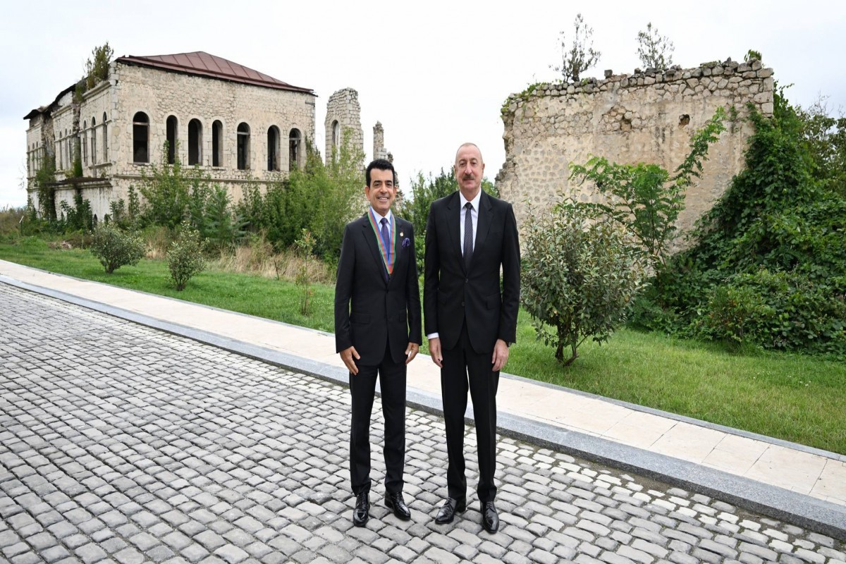 Гендиректор ИСЕСКО направил поздравление Ильхаму Алиеву