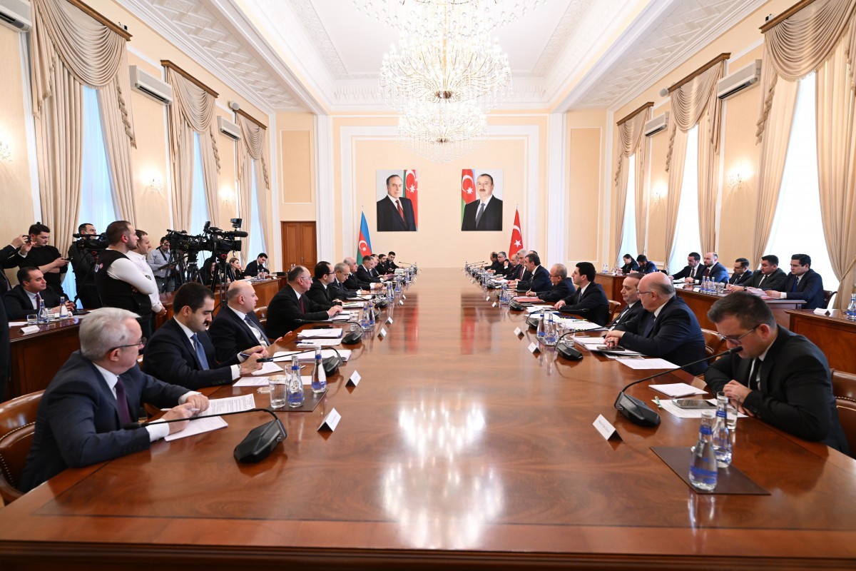 Азербайджан и Турция создадут совместные промышленные учебные центры