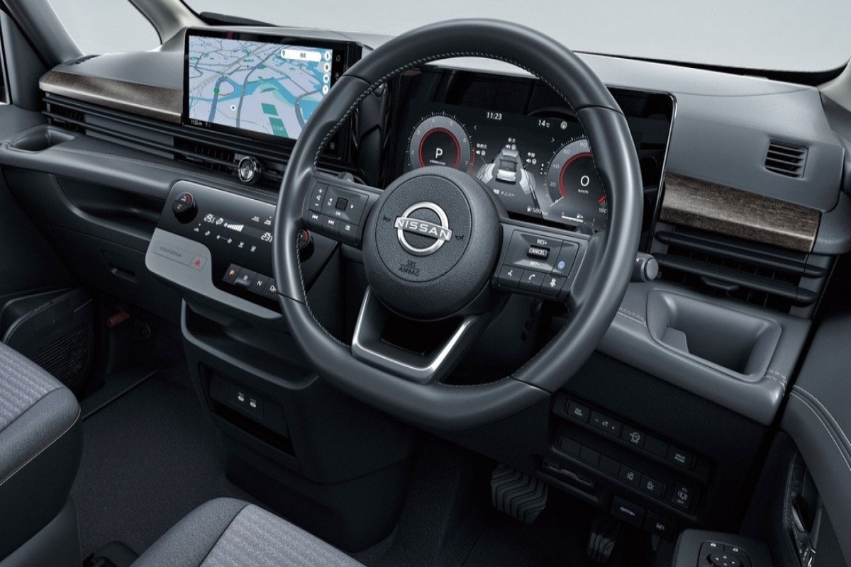 Nissan обновил минивэн Serena в середине жизненного цикла-ФОТО 