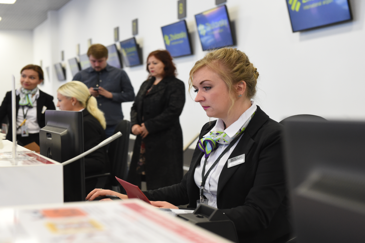 Медведев: биометрию для мигрантов надо ввести во все пункты пропуска РФ