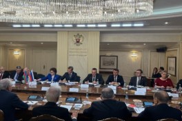 Прошло заседание Межпарламентской комиссии РФ и Азербайджана, посвящённое сохранению памяти ВОВ