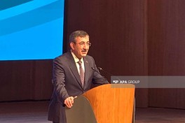 Средний коридор, энергетика и торговля: Йылмаз о роли Азербайджана в регионе 