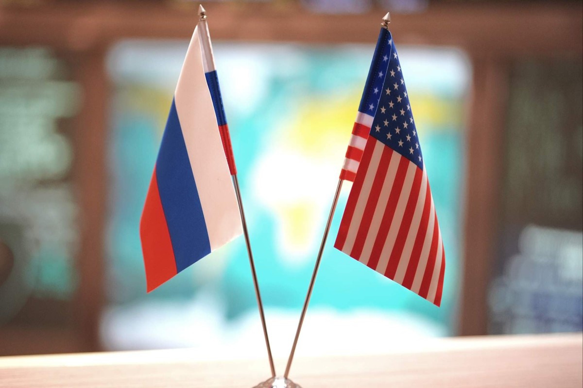 Россия и США провели контакты по нормализации работы диппредставительств