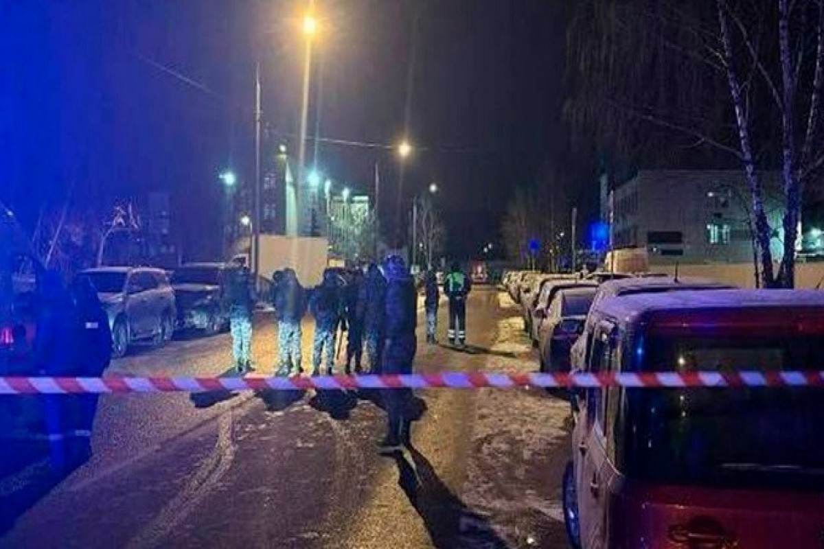 СМИ: Двое сотрудников ДПС погибли в результате взрыва в Москве-ВИДЕО 