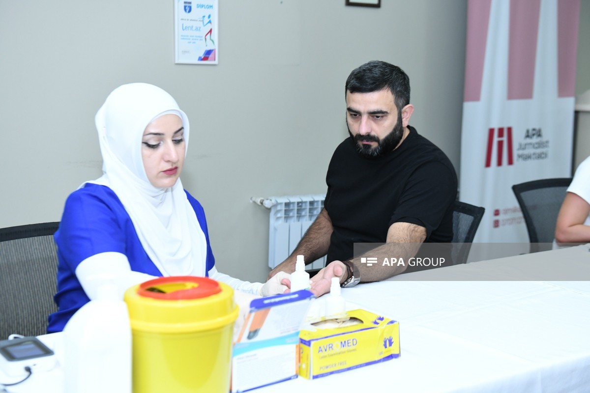 Сотрудники APA Media Group приняли участие в донорской акции-ФОТО 