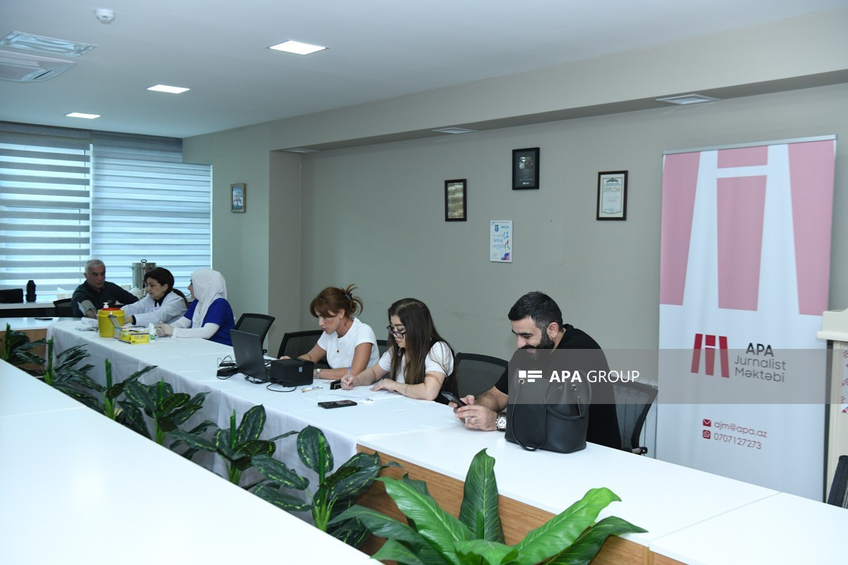 Сотрудники APA Media Group приняли участие в донорской акции-ФОТО 