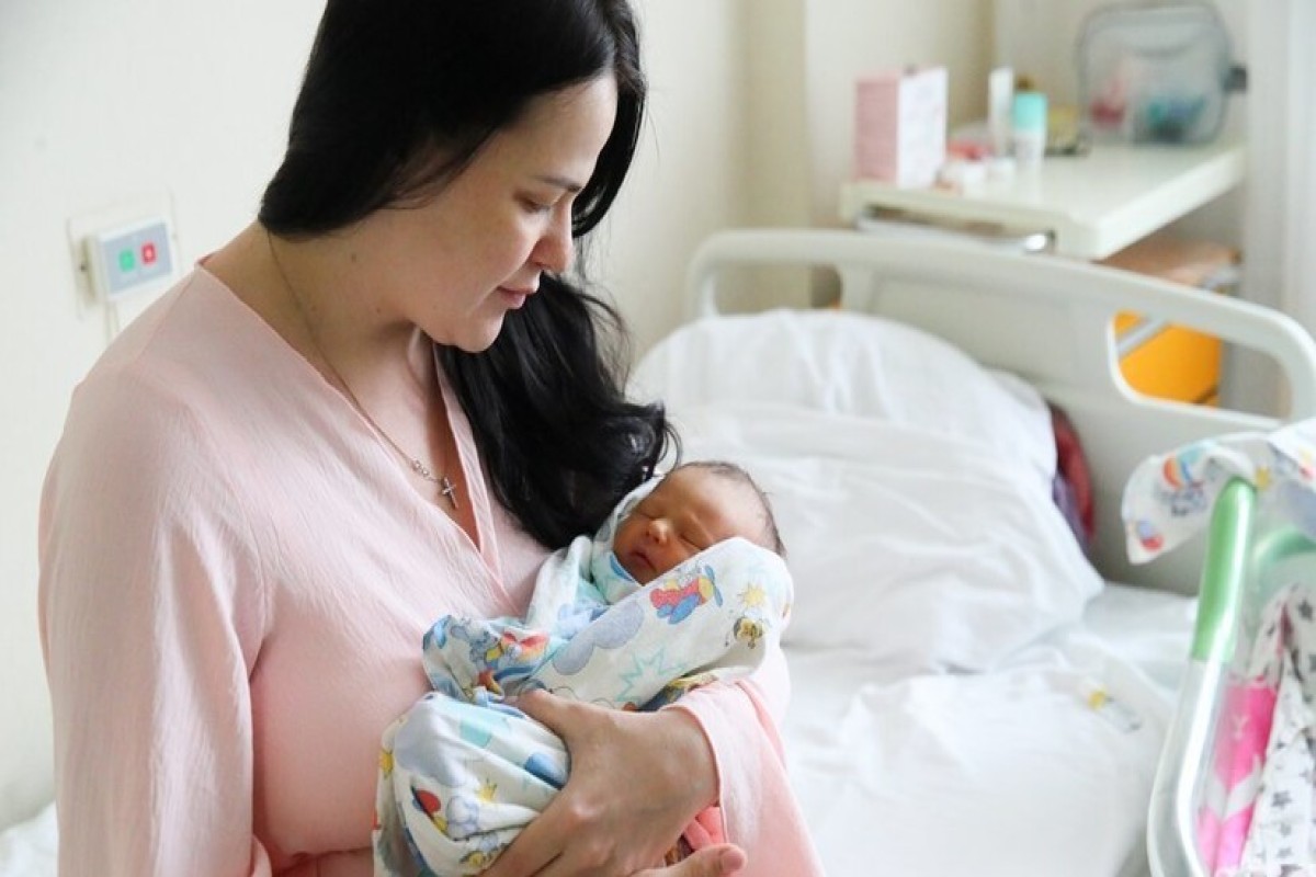 Назван возраст рожающих первенца женщин в России