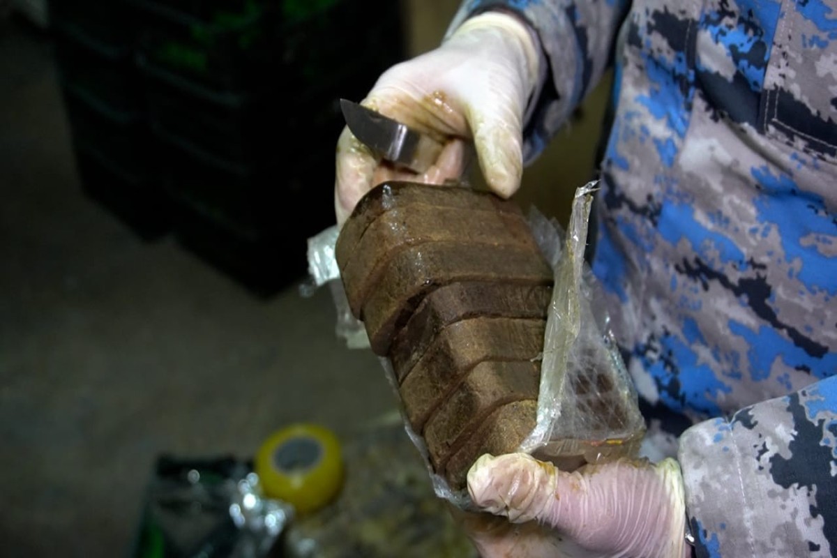 Азербайджан пресек транзит крупной партии наркотиков из Ирана в Россию-ФОТО 