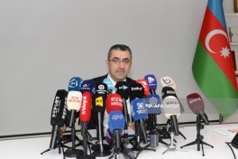 Глава агентства выступил с резкой критикой приема в вузы по аттестату