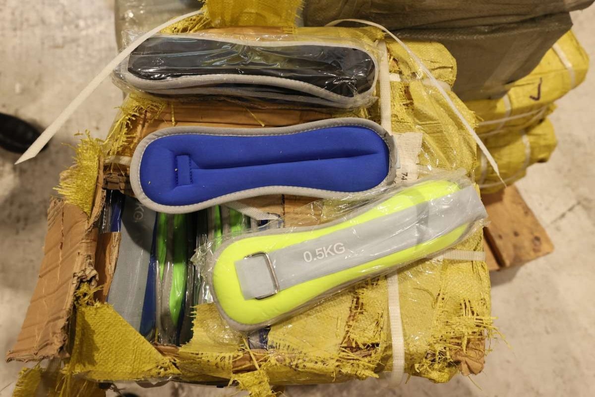 Под видом детских игрушек в Баку выявлен незадекларированный груз-ФОТО 