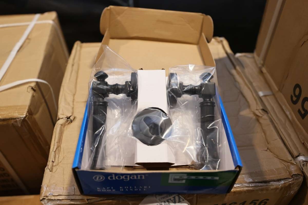 Под видом детских игрушек в Баку выявлен незадекларированный груз-ФОТО 