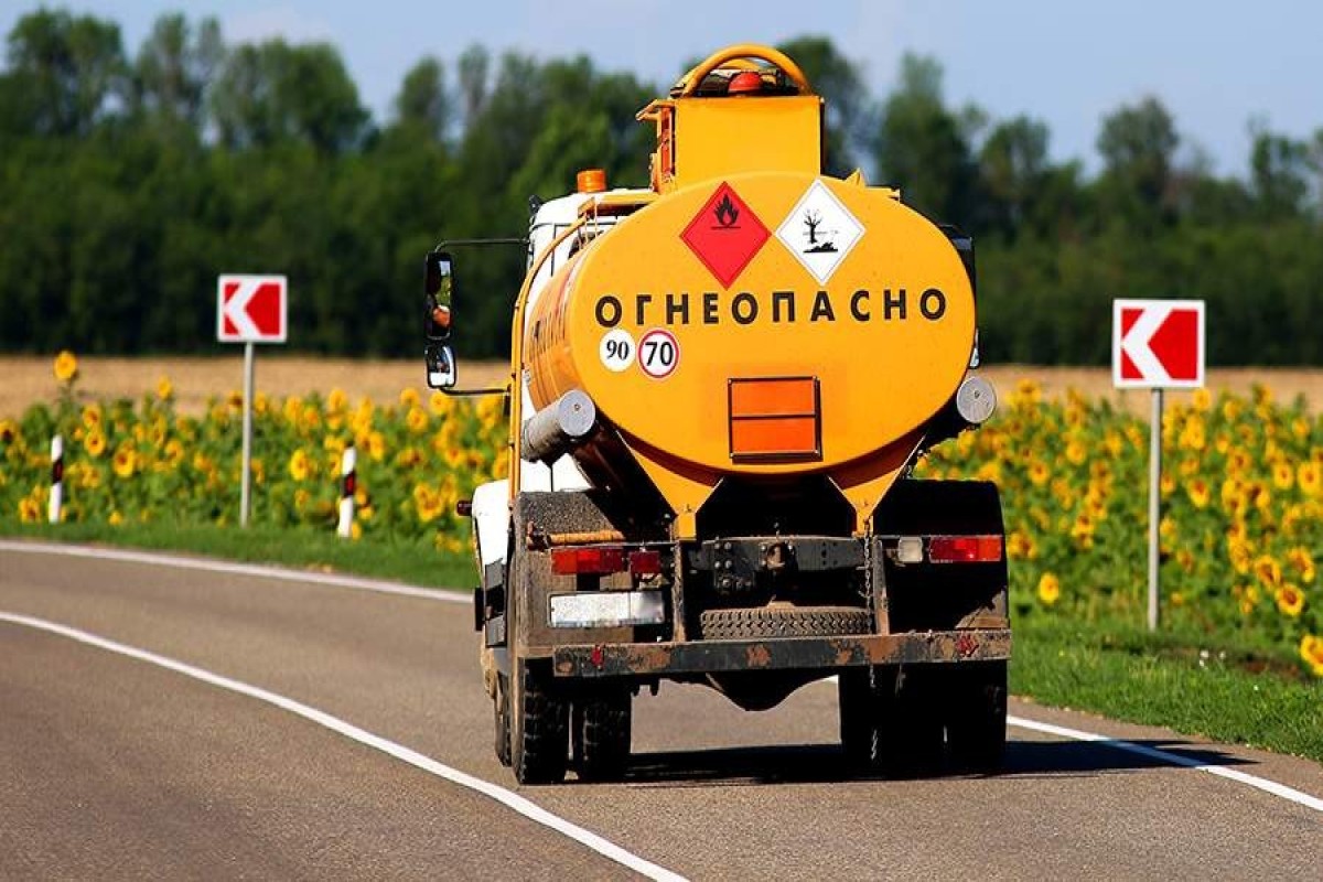 Россия продлевает ограничения на вывоз топлива