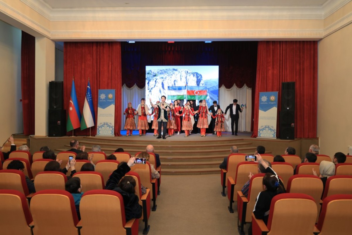 В Ташкенте отметили День солидарности азербайджанцев мира и Новый год-ФОТО 