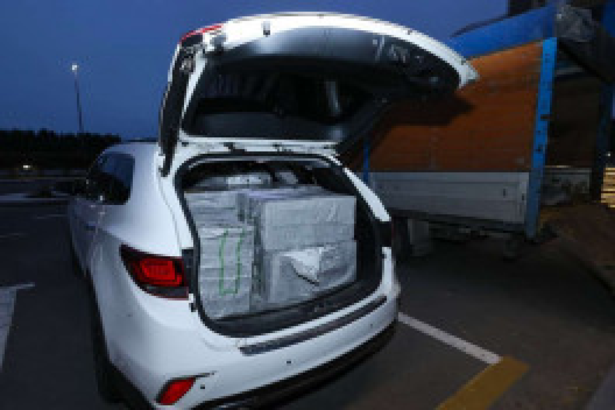 Пресечена реализация крупной партии сигарет, незаконно ввезённых в Азербайджан -ФОТО 