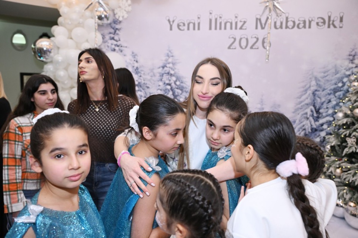 Лейла Алиева, Арзу Алиева и Алена Алиева приняли участие в праздничном торжестве, организованном для детей, нуждающихся в особой заботе