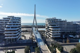 Ильхам Алиев с семьей посетили территорию «Белого города» в Баку-ФОТО 