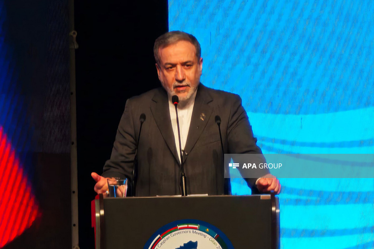 Арагчи направил письма главам МИД разных стран в связи с угрозами Трампа