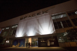 У SpaceX нашлись деньги для колонизации Марса