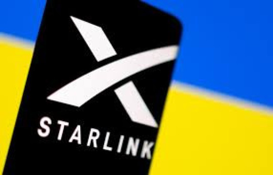 Вашингтон угрожает отключить Starlink Украине