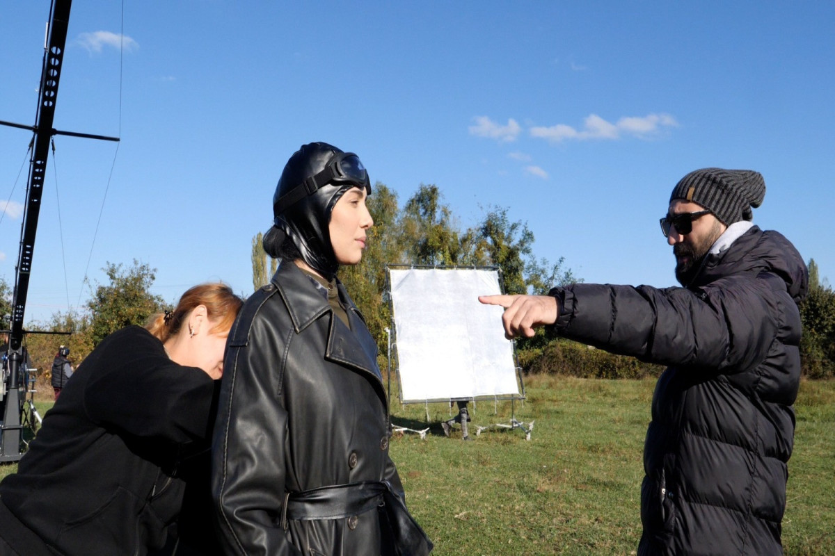 В Баку состоялась премьера фильма о первой женщине-пилоте Востока