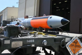 США начали размещать в Европе новые ядерные авиабомбы B61-12