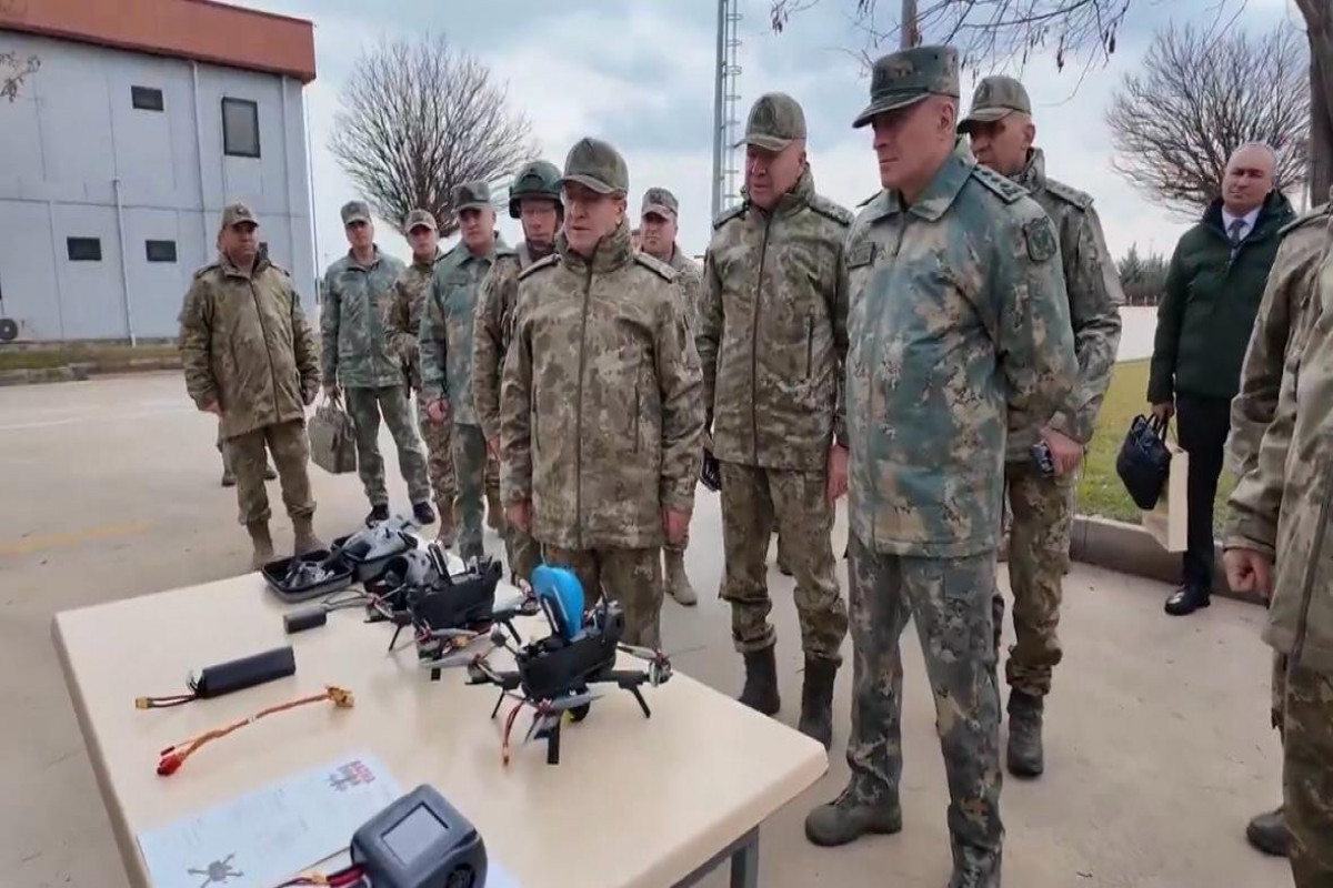 Турция и Азербайджан укрепляют военное сотрудничество: визит Хикмета Мирзоева