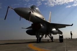 Истребители F-16 Румынии подняты по тревоге из-за ударов российских дронов