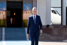 Шавкат Мирзиёев отбыл в Азербайджан