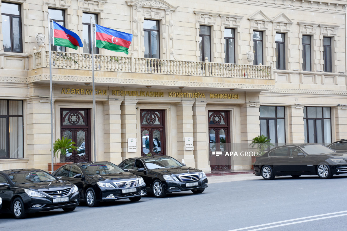 В Конституционный суд АР назначены новые судьи