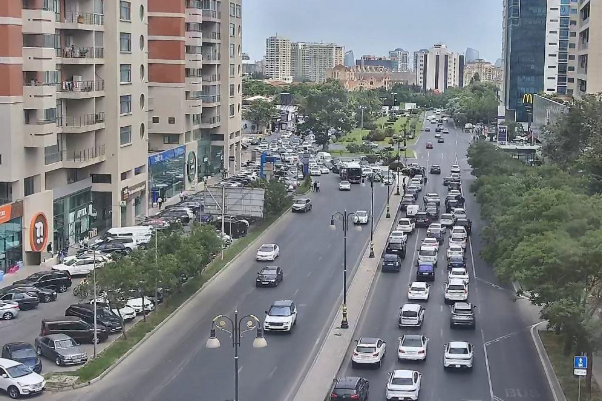 ДТП на Тбилисском проспекте затруднило движение транспорта -ФОТО 