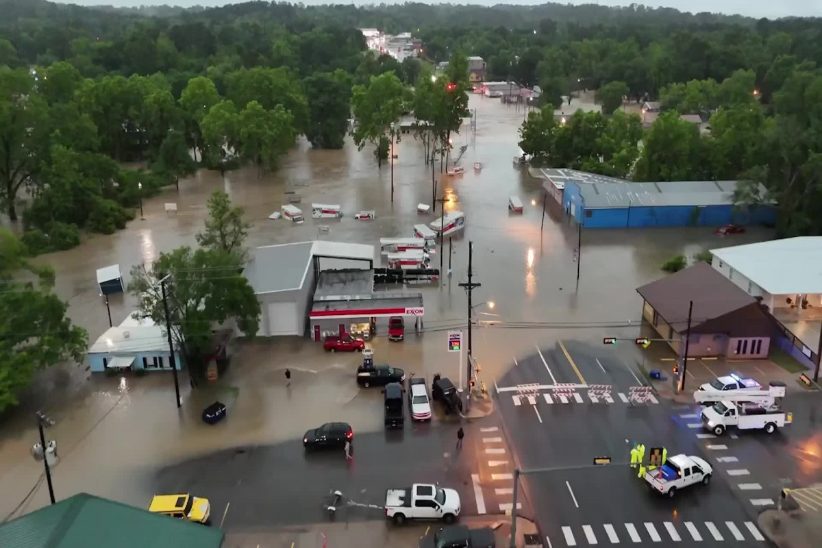 Число погибших из-за наводнения в Техасе выросло до 32