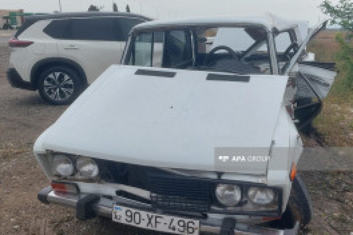 В Шамкире столкнулись два легковых автомобиля, есть погибший