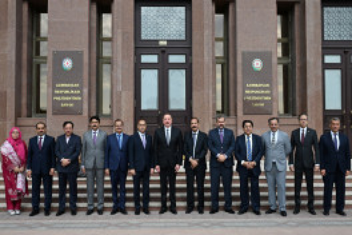 Ильхам Алиев принял делегацию парламента Пакистана -ФОТО 