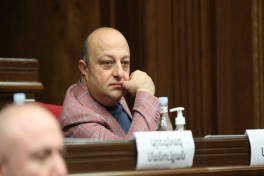 Потасовка в парламенте Армении: депутата от «Айастан» могут лишить иммунитета