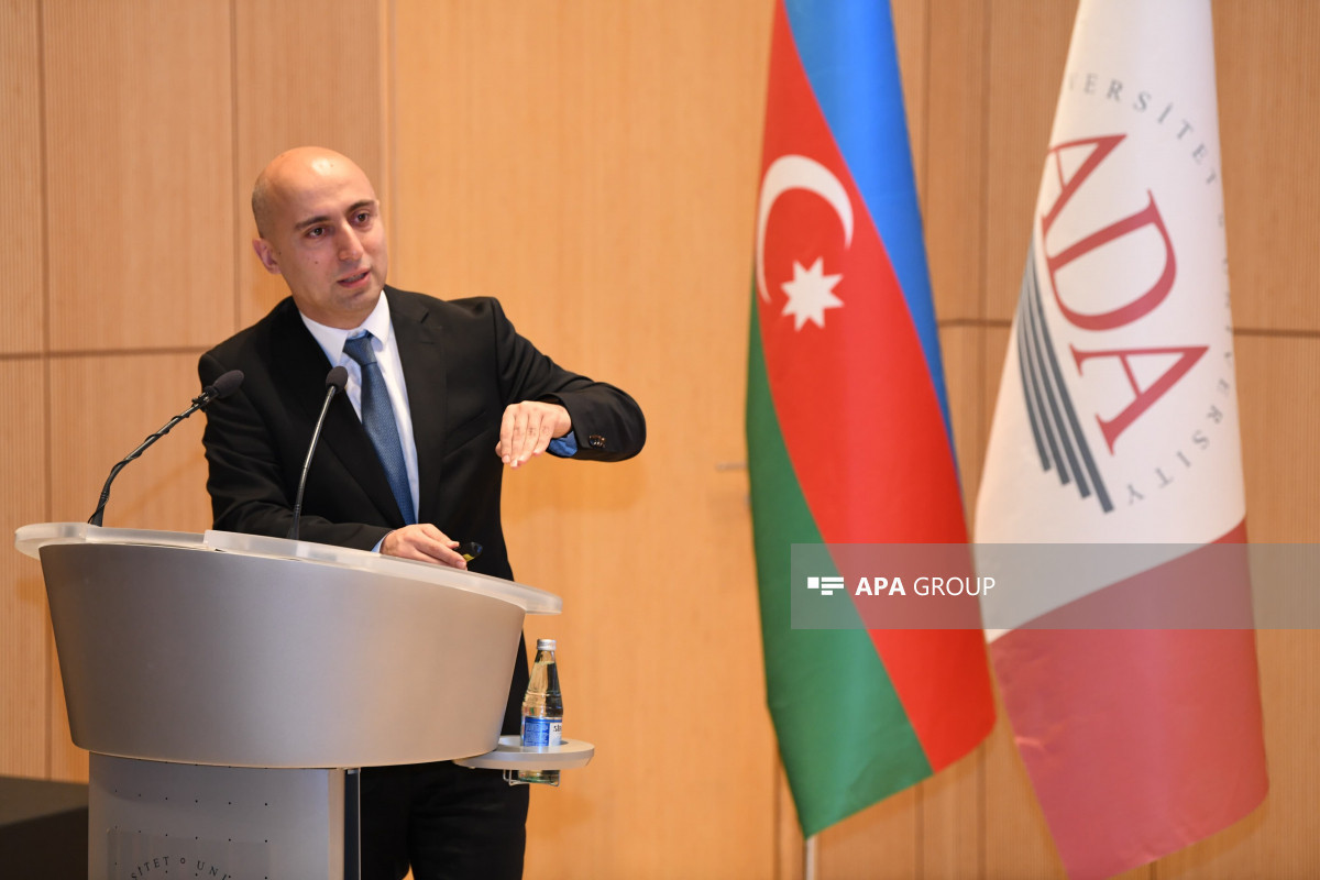 Эмин Амруллаев: реформа образования продолжается - сертификацию прошли не все