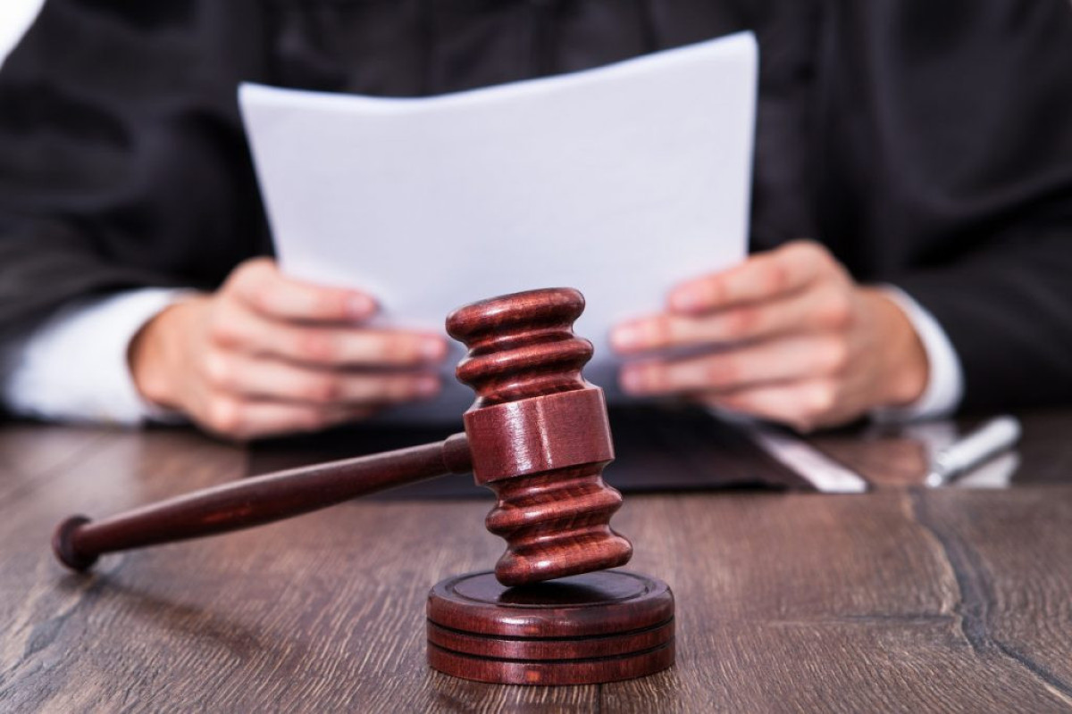 Суд в Баку признал убийцу невменяемым и отправил на лечение