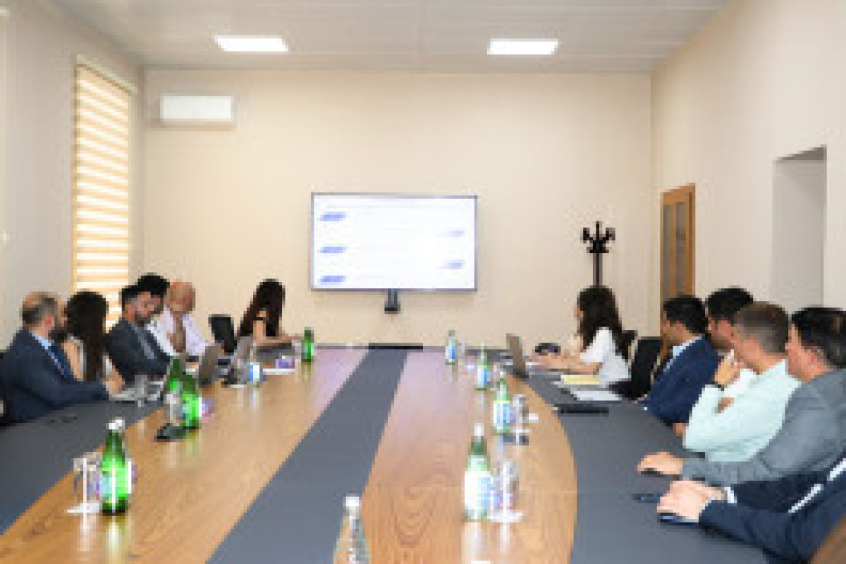 В Баку представлен новый электронный сервис по контролю за радиооборудованием-ФОТО 