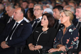 Сахиба Гафарова приняла участие в церемонии поминовения жертв Сребреницы