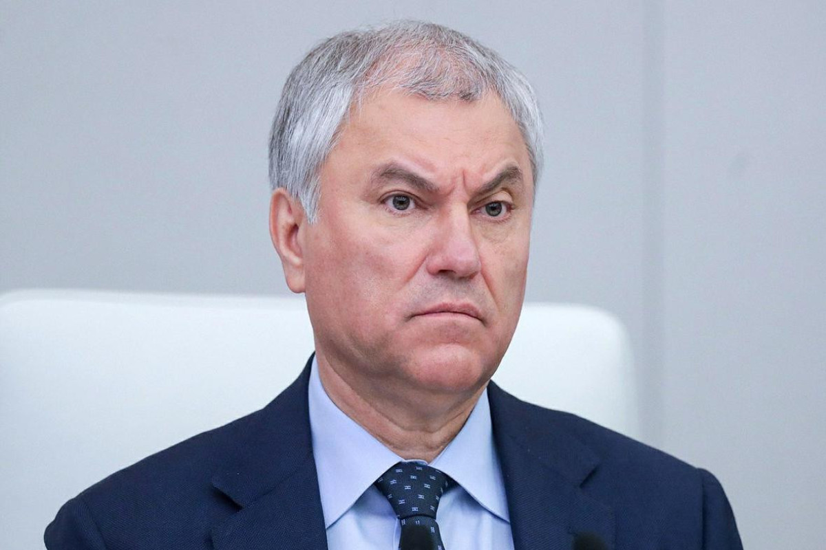 Госдума России повышает госпошлины для мигрантов