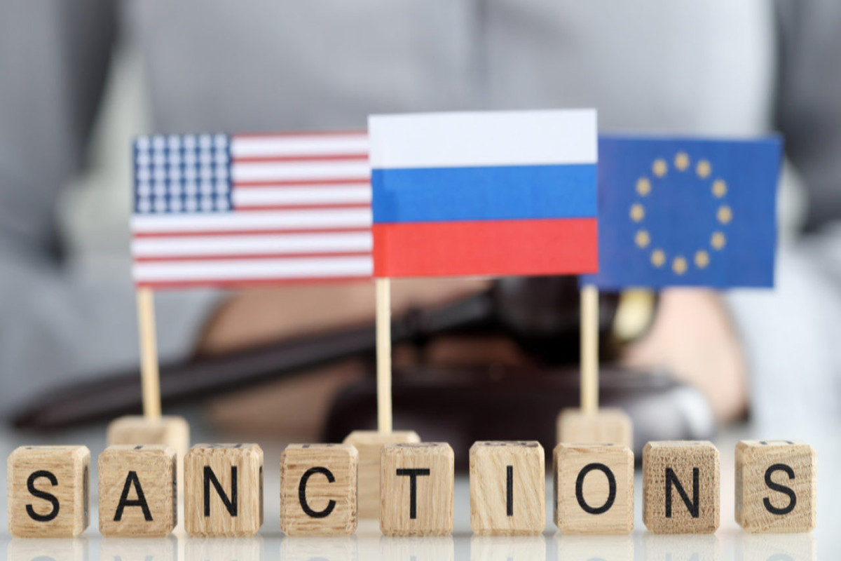 Нефть, флот и юани : ЕС затягивает экономическую удавку на шее Кремля - АНАЛИТИКА