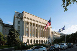 Минсельхоз США избавляется от иностранных специалистов: пострадали проекты по продбезопасности  